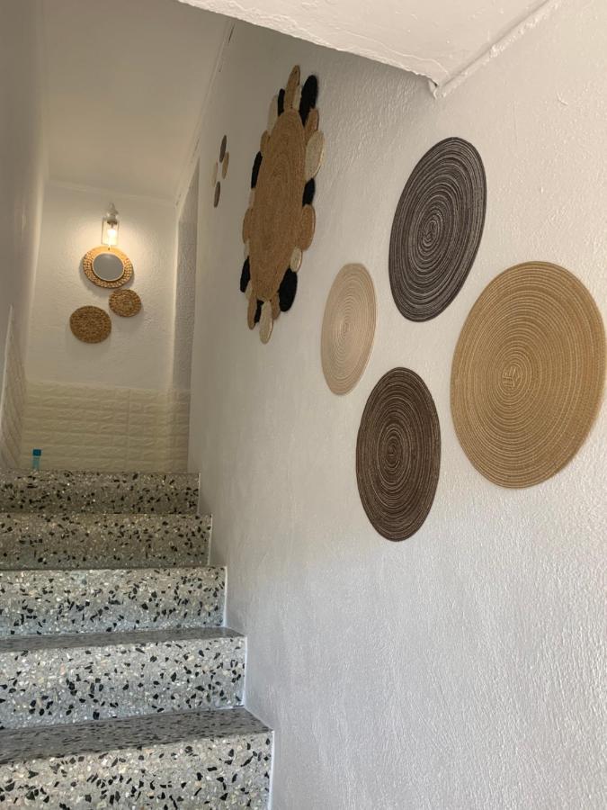 Gasthaus Casa Enric , Con Zona Infantil, Piscina Y Parking Privado Deltebre Exterior foto