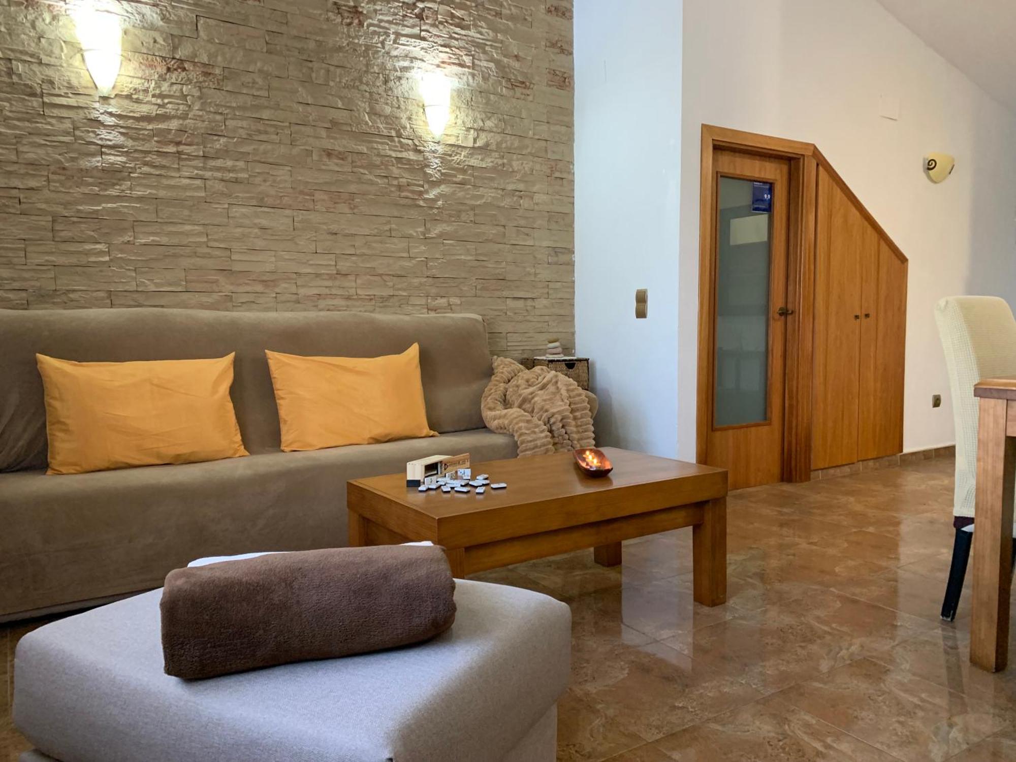 Gasthaus Casa Enric , Con Zona Infantil, Piscina Y Parking Privado Deltebre Exterior foto